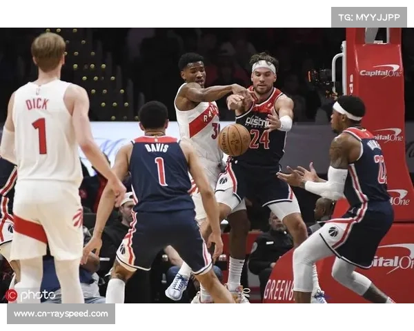 猛龙主场迎战深陷连败的奇才,团队篮球对阵重建阵容 猛龙主场迎战深陷连败的奇才,团队篮球对阵重建阵容